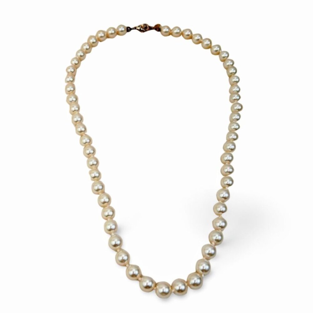 Classic 19” Vintage Faux Imitation Pearl Strand Estate Necklace JW1539